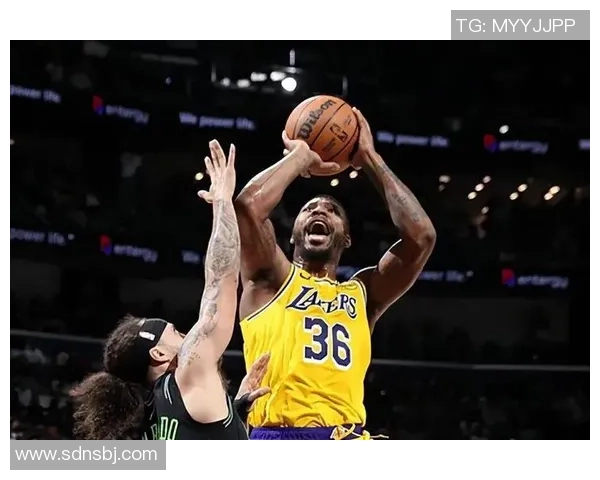 湖人对阵鹈鹕精彩赛事卫星直播全程回放与分析分享